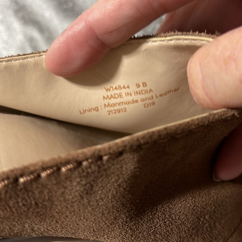Cole Haan Andi Suede Mule slide Size 9 gently used - Picture 6 of 6
